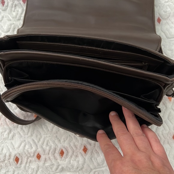 Chocolate Brown Cross Body Purse - Picture 7 of 11